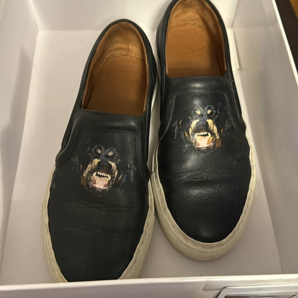 Givenchy Rottweiler Skate Sz 37